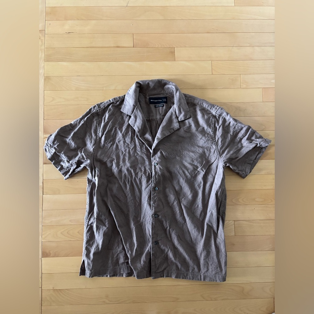 Abercrombie & Fitch Brown Casual Button Down Shirt